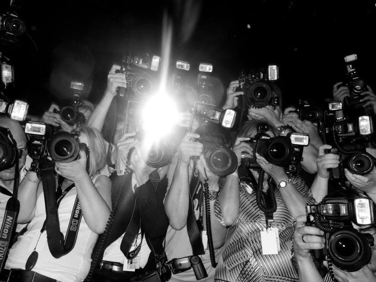 Plakát: Maturitní ples Hotelová škola Mariánské Lázně – The Met Gala